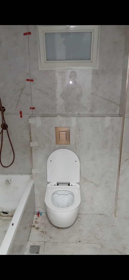 Master Plumber אריאל בר אור אינסטלטור ​
