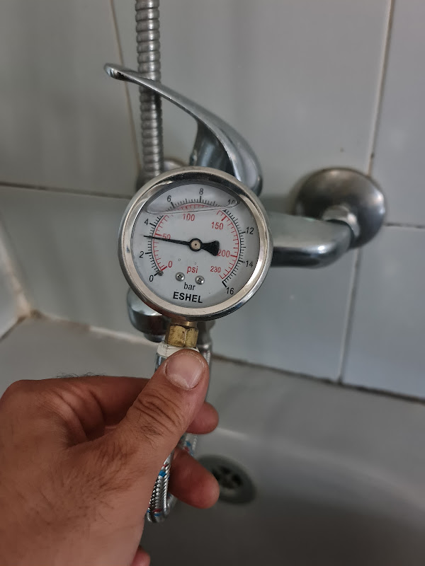אינסטלטור 24/7 השרברב