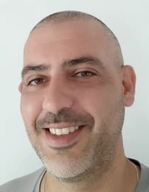 אלעד
