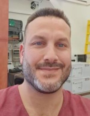 עוז