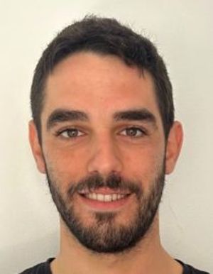 ליאור