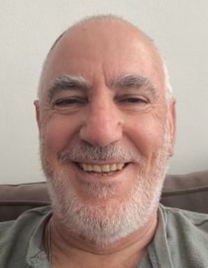 אבי