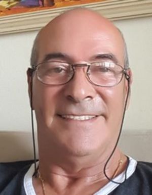 אבי