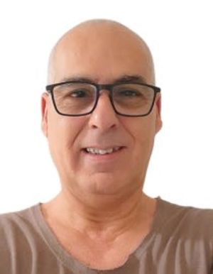 מוטי