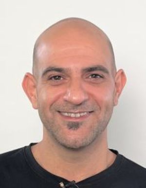 יאיר