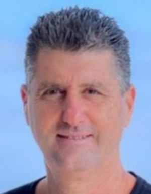 מוטי